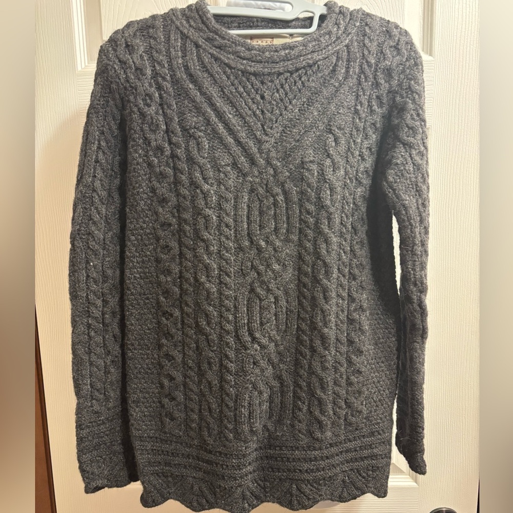 Aran Sweater MKT Gray Cable Sweater NWT